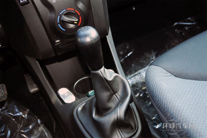 2012款 1.0L 悅酷型