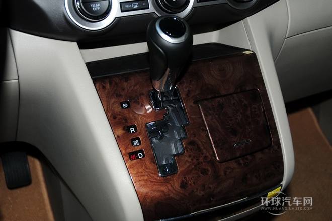 2013款 2.5L 至尊版