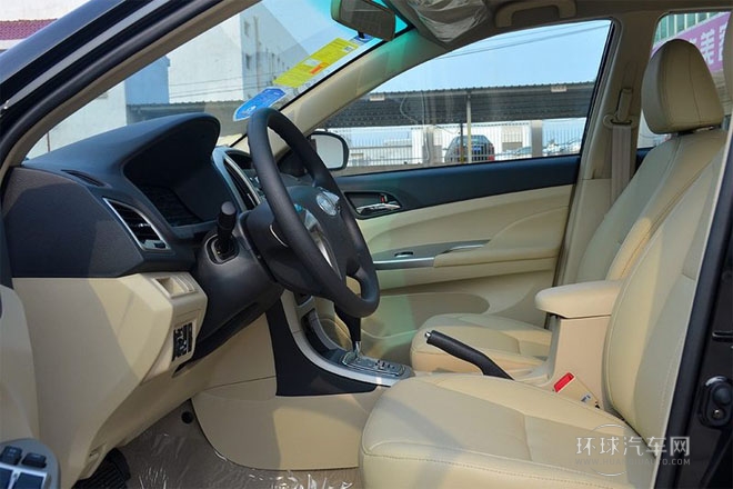2014款 1.5L 自動(dòng)豪華型