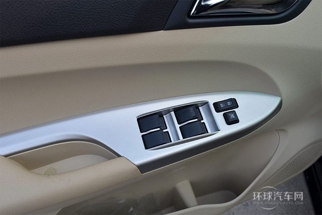 2014款 1.5L 自動豪華型