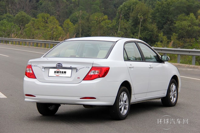 2014款 1.5TI 手動豪華型