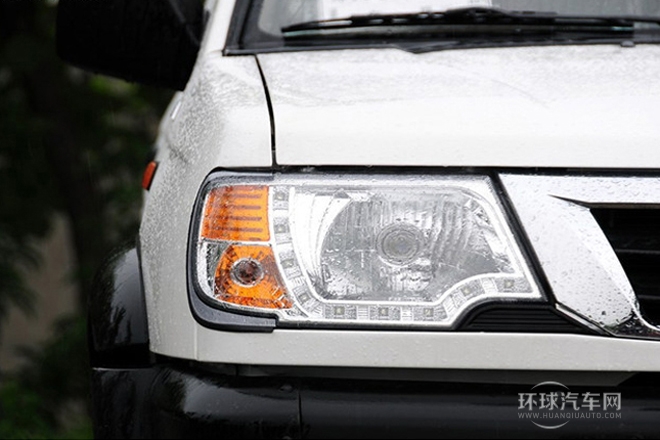 2013款 2.2T柴油四驅(qū)標準型ZD22TE