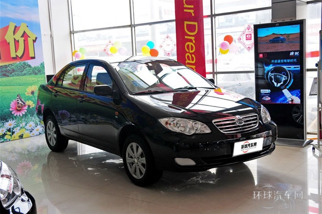 2013款 1.5L 手動舒適型