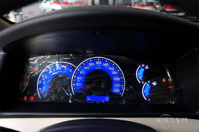 2013款 1.5L 手動舒適型