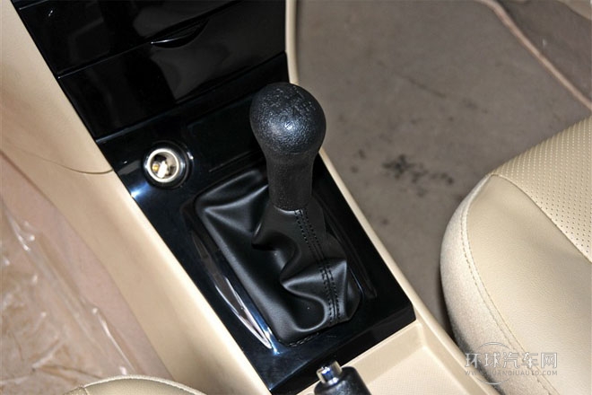 2013款 1.5L 手動舒適型