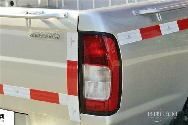 2013款 2.5T柴油兩驅豪華型ZD25TCR