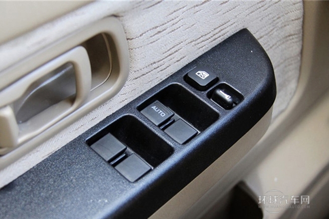 2013款 3.2T興業版 柴油四驅標準型CYQD80-E4