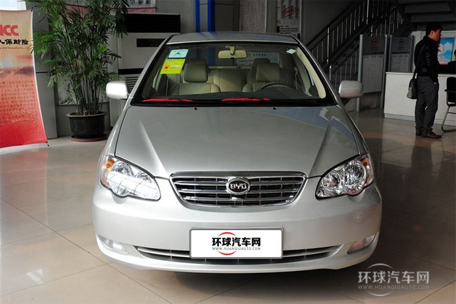 2012款 1.5L 標(biāo)準(zhǔn)型GL-i