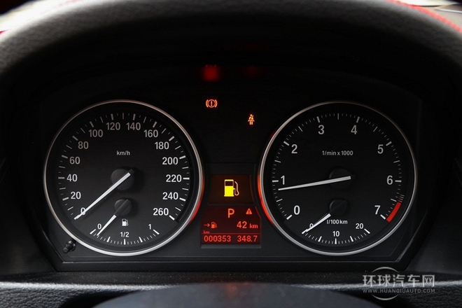 2014款 sDrive18i 運(yùn)動設(shè)計(jì)套裝