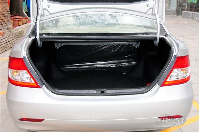 2012款 1.5L 標準型GL-i