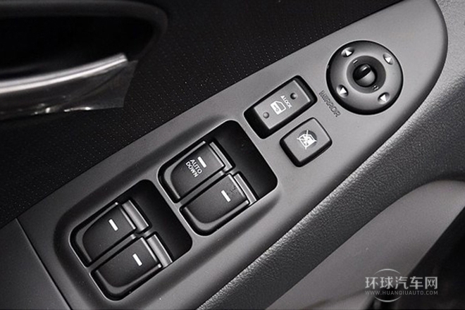 2011款 1.6L 手動舒適型