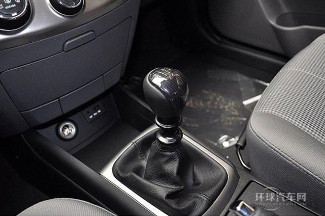 2011款 1.6L 手動舒適型