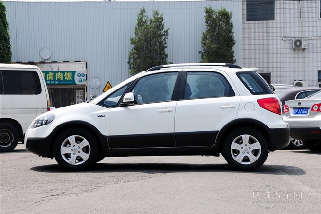 2012款 銳騎 1.6L 自動運動型