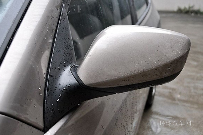 2011款 1.6L 手動舒適型