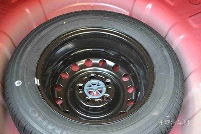 2011款 1.6L 自動舒適型