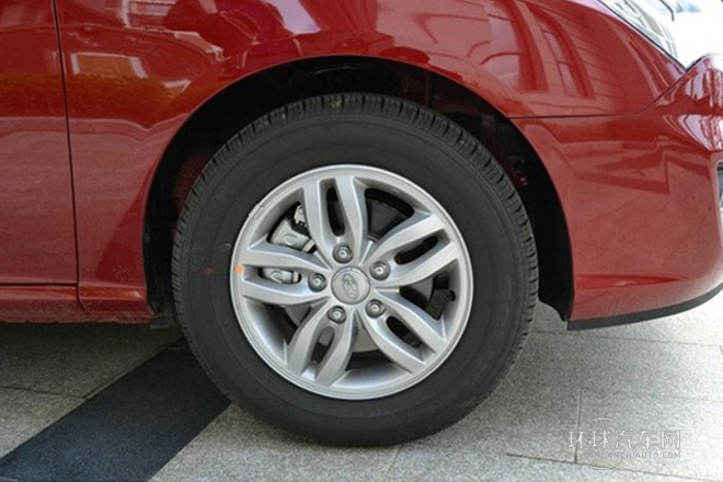 2011款 1.6L 自動舒適型