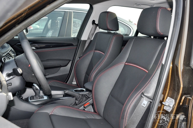 2014款 sDrive20i 運(yùn)動設(shè)計套裝