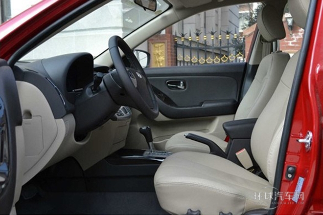 2011款 1.6L 自動舒適型
