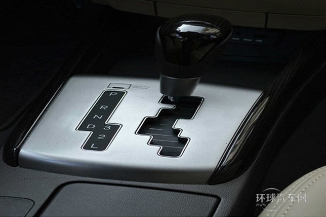 2011款 1.6L 自動舒適型