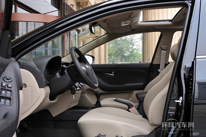 2011款 1.6L 手動豪華型
