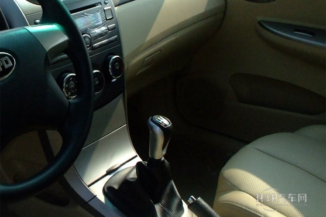 2012款 1.5L 手動(dòng)標(biāo)準(zhǔn)型