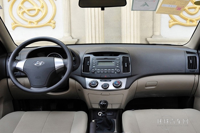 2011款 1.6L 手動豪華型