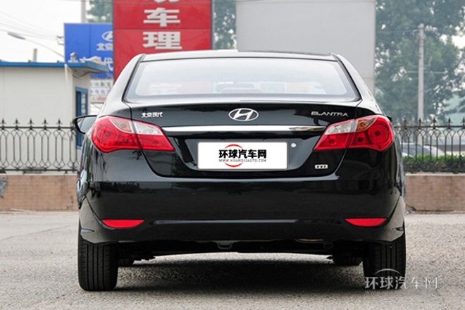 2011款 1.6L 手動(dòng)豪華型