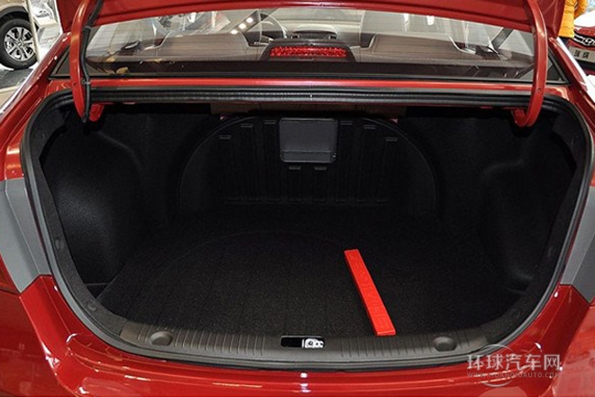 2011款 1.6L 自動(dòng)豪華型