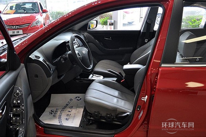 2011款 1.6L 自動豪華型