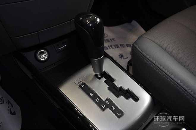 2011款 1.6L 自動豪華型