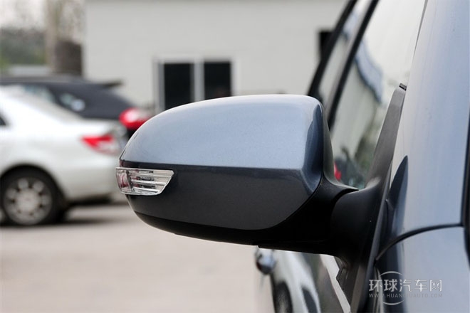 2012款 1.5L 手動豪華型