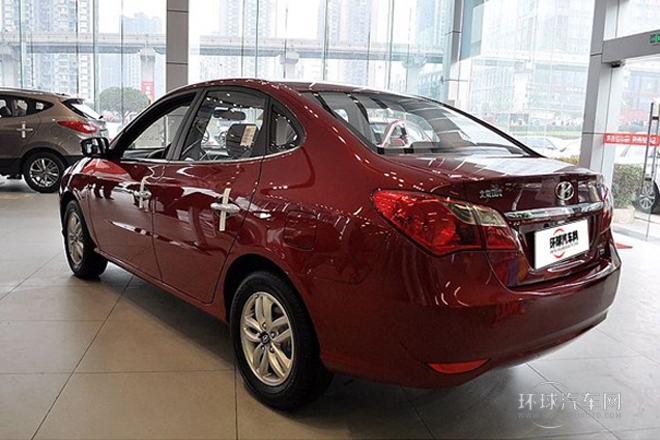 2011款 1.6L 自動豪華型