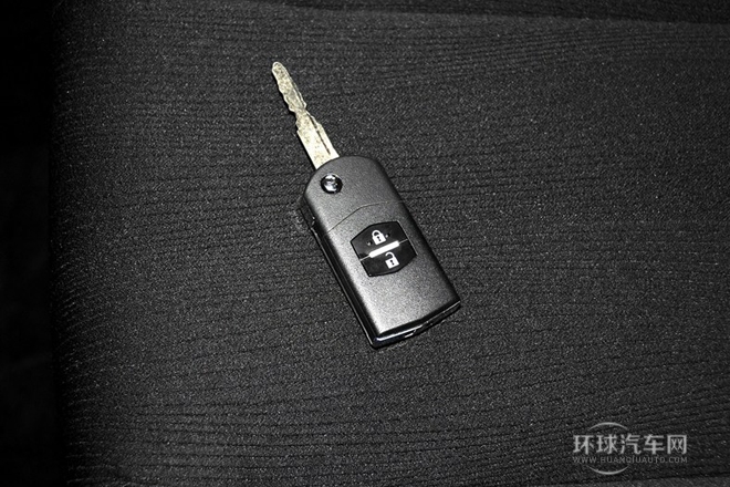 2014款 2.5L 兩驅時尚版