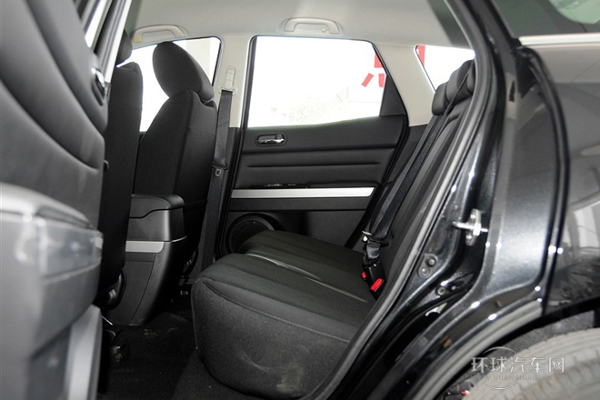 2014款 2.5L 兩驅(qū)時尚版