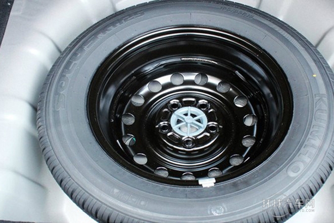 2011款 1.6L 手動(dòng)頂級(jí)型