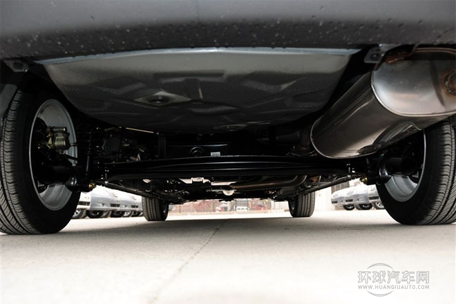 2012款 1.5L 手動(dòng)豪華型