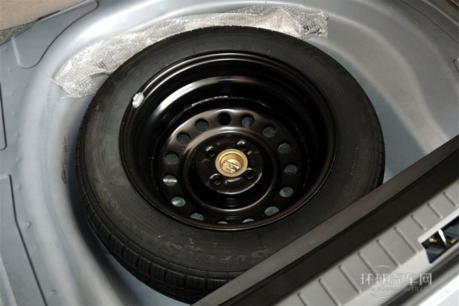 2012款 1.5L 手動豪華型