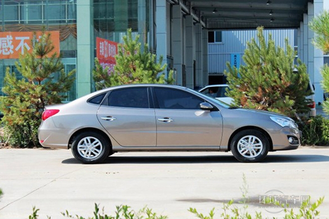 2011款 1.6L 手動頂級型