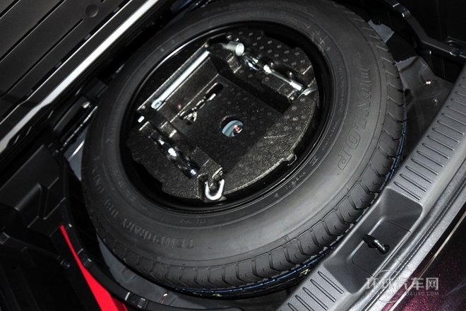 2014款 2.5L 兩驅尊貴版