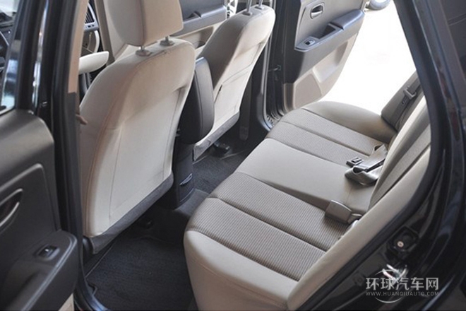 2011款 1.8L 自動豪華型