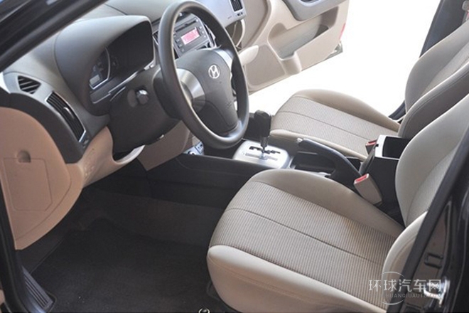 2011款 1.8L 自動(dòng)豪華型