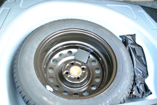 2012款 1.8L CVT豪華型