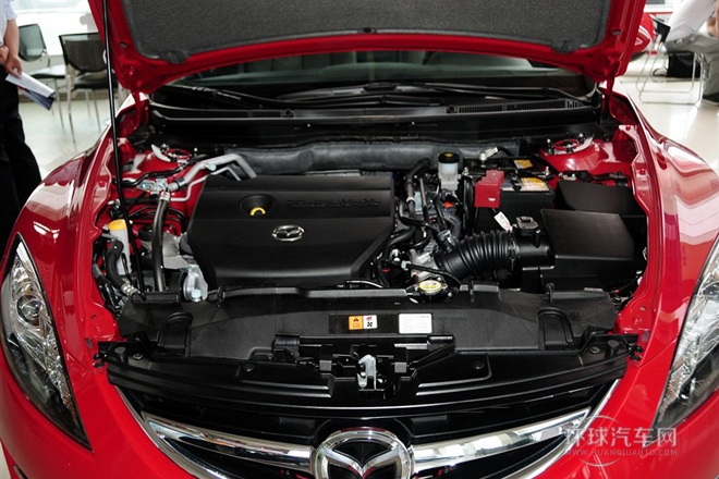 2012款 2.0L 自動豪華版