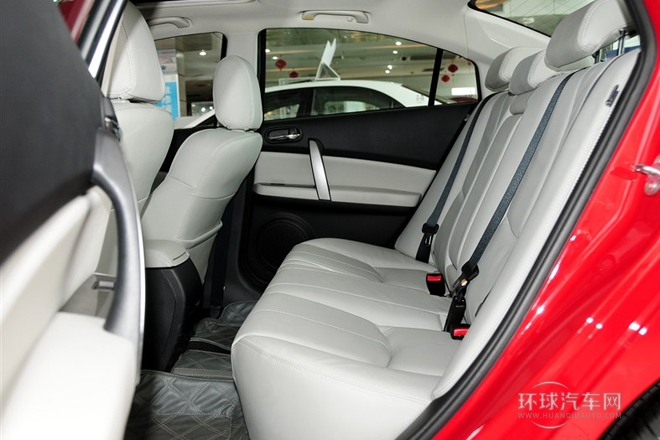 2012款 2.0L 自動(dòng)豪華版