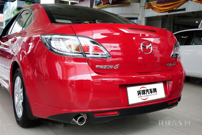 2012款 2.0L 自動豪華版