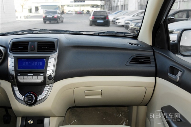 2014款 1.5L 手動舒適型