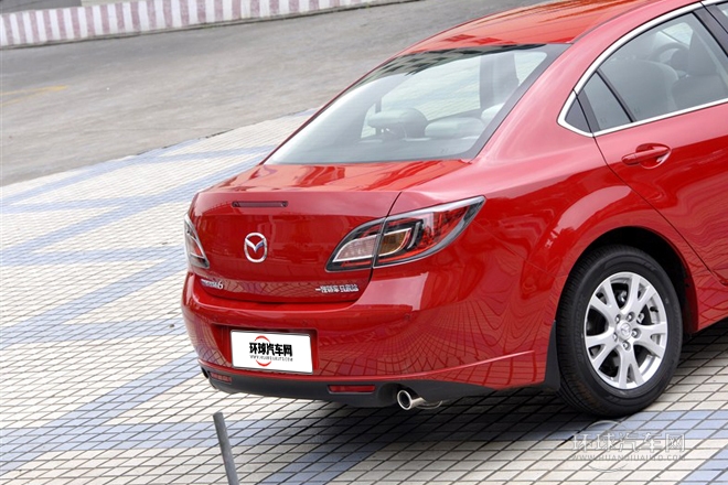 2012款 2.0L 自動精英版