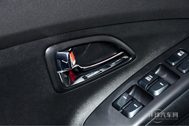 2013款 2.0L 自動兩驅舒適型GL 國IV