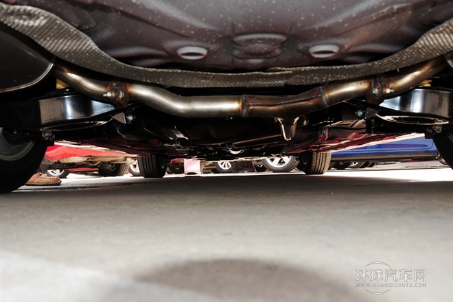 2012款 轎跑 2.0L 自動(dòng)豪華版