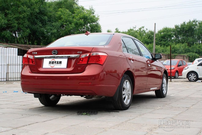 2013款 2.0L 手動(dòng)豪華型